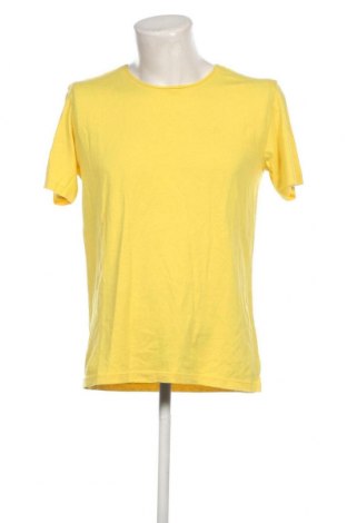 Pánské tričko  Nowadays, Velikost M, Barva Žlutá, Cena  445,00 Kč