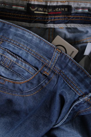 Męskie jeansy, Rozmiar XL, Kolor Niebieski, Cena 69,57 zł