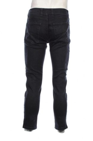 Мъжки дънки Armani Jeans, Размер M, Цвят Син, Цена 35,97 лв.