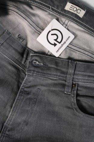 Męskie jeansy Edc By Esprit, Rozmiar L, Kolor Szary, Cena 131,14 zł