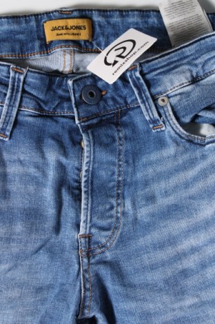 Męskie jeansy Jack & Jones, Rozmiar M, Kolor Niebieski, Cena 69,09 zł