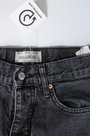 Blugi de bărbați Pull&Bear, Mărime S, Culoare Gri, Preț 95,39 Lei