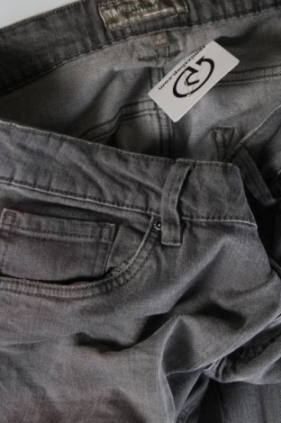 Męskie jeansy Watson's, Rozmiar XL, Kolor Szary, Cena 98,36 zł