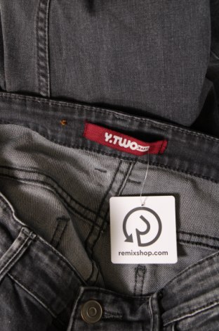 Ανδρικό τζίν Y.Two Jeans, Μέγεθος M, Χρώμα Γκρί, Τιμή 5,74 €