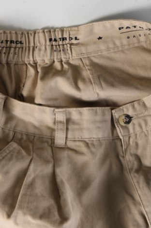 Herren Shorts, Größe M, Farbe Beige, Preis € 17,16