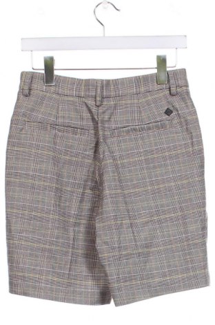 Pantaloni scurți de bărbați Casual Friday, Mărime S, Culoare Multicolor, Preț 30,59 Lei