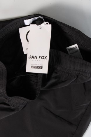 Ανδρικό κοντό παντελόνι Dan Fox X About You, Μέγεθος M, Χρώμα Μαύρο, Τιμή 28,87 €