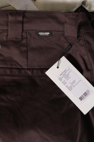 Pánske kraťasy  Jack & Jones, Veľkosť M, Farba Hnedá, Cena  19,02 €