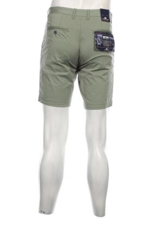 Pantaloni scurți de bărbați State Of Art, Mărime M, Culoare Verde, Preț 149,90 Lei