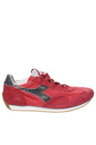Мъжки обувки Diadora, Размер 46, Цвят Червен, Цена 152,25 лв.