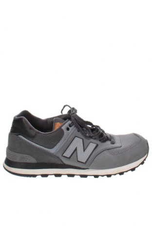Мъжки обувки New Balance, Размер 44, Цвят Сив, Цена 89,00 лв.