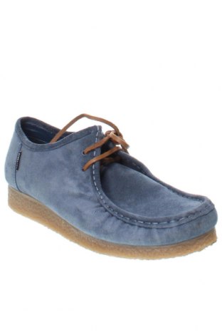 Férfi cipők
 Pull&Bear, Méret 42, Szín Kék, Ár 11 603 Ft