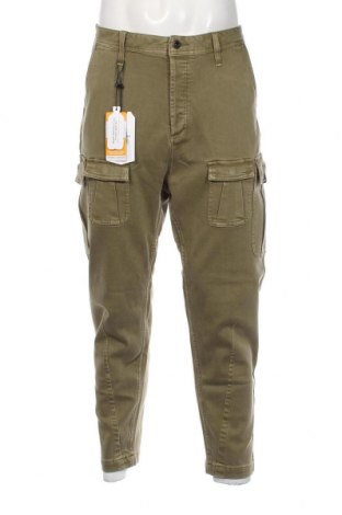 Мъжки панталон Denham, Размер L, Цвят Зелен, Цена 84,00 лв.
