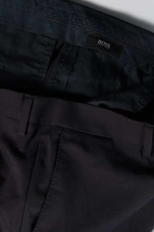 Pantaloni de bărbați Hugo Boss, Mărime XL, Culoare Albastru, Preț 202,80 Lei