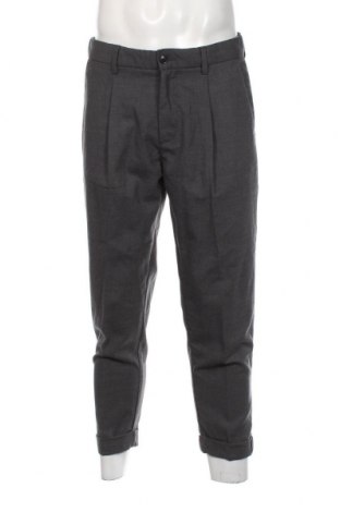Pantaloni de bărbați Jack & Jones, Mărime M, Culoare Gri, Preț 81,42 Lei