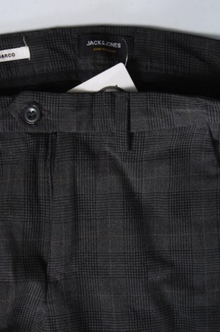 Мъжки панталон Jack & Jones, Размер S, Цвят Сив, Цена 10,25 лв.