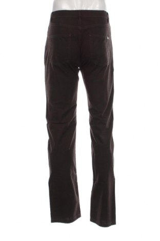 Pantaloni de bărbați Lacoste, Mărime M, Culoare Maro, Preț 390,31 Lei