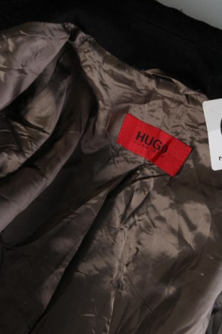 Мъжко палто Hugo Boss, Размер M, Цвят Черен, Цена 239,40 лв.