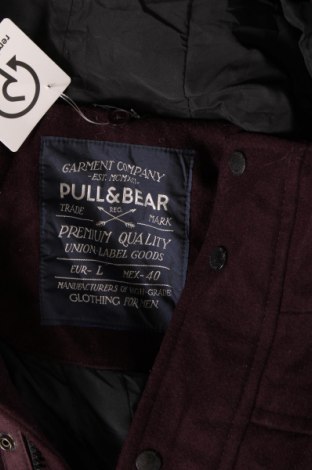 Мъжко палто Pull&Bear, Размер L, Цвят Червен, Цена 56,71 лв.