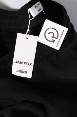 Pantaloni trening de bărbați Dan Fox X About You, Mărime XL, Culoare Negru, Preț 203,95 Lei