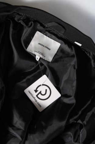 Ανδρικό μπουφάν Jack & Jones, Μέγεθος M, Χρώμα Μαύρο, Τιμή 10,21 €