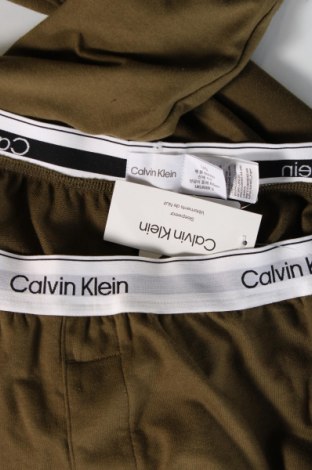 Piżama
 Calvin Klein, Rozmiar L, Kolor Zielony, Cena 292,26 zł