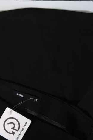 Φούστα Sinsay, Μέγεθος XS, Χρώμα Μαύρο, Τιμή 4,91 €