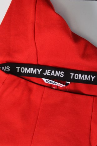 Пола Tommy Jeans, Размер XS, Цвят Червен, Цена 47,90 лв.