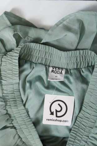 Пола Vero Moda, Размер XS, Цвят Зелен, Цена 11,14 лв.