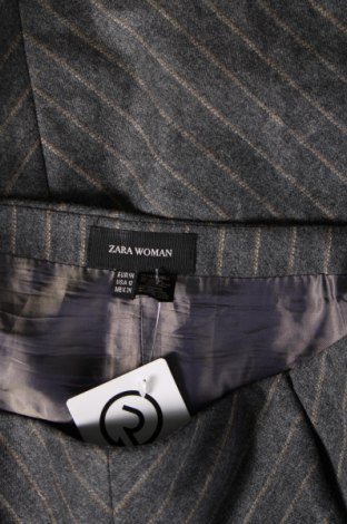 Fustă Zara, Mărime XL, Culoare Gri, Preț 49,74 Lei