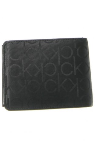 Портмоне Calvin Klein, Цвят Черен, Цена 93,00 лв.