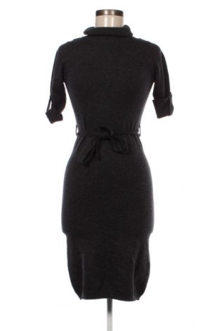 Kleid, Größe M, Farbe Grau, Preis € 9,48