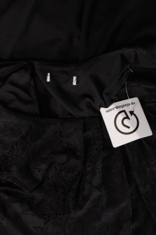 Šaty , Velikost S, Barva Černá, Cena  116,00 Kč