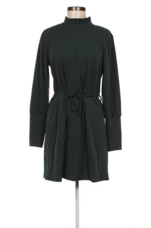 Kleid, Größe M, Farbe Grün, Preis € 20,46