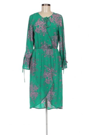 Šaty , Velikost M, Barva Zelená, Cena  371,00 Kč