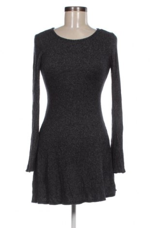 Rochie Abercrombie & Fitch, Mărime XS, Culoare Gri, Preț 269,99 Lei