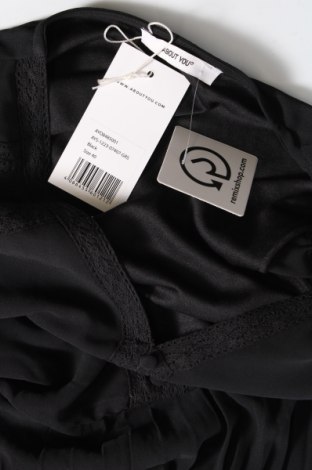 Kleid About You, Größe M, Farbe Schwarz, Preis € 14,38