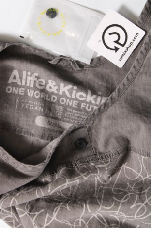 Kleid Alife And Kickin, Größe S, Farbe Grau, Preis € 11,13