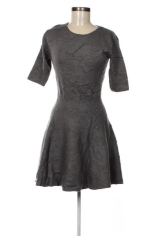 Φόρεμα Apricot, Μέγεθος M, Χρώμα Γκρί, Τιμή 17,81 €