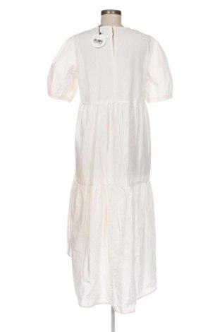 Kleid Atmos & Here, Größe XL, Farbe Weiß, Preis 41,39 €