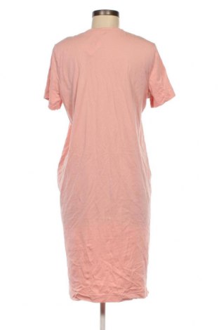 Šaty  Basic Apparel, Velikost L, Barva Růžová, Cena  369,00 Kč