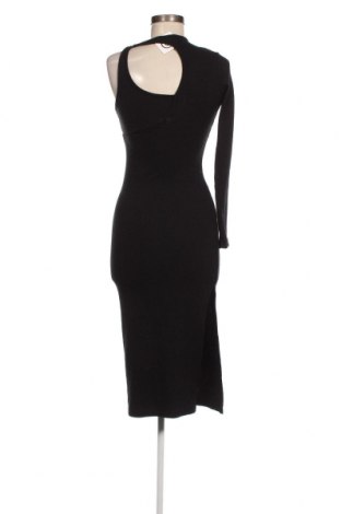 Kleid Bershka, Größe XS, Farbe Schwarz, Preis 17,56 €