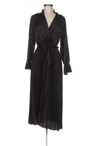 Kleid Boohoo, Größe L, Farbe Schwarz, Preis 21,00 €