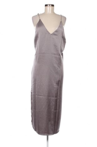 Kleid Bruuns Bazaar, Größe M, Farbe Grau, Preis 53,01 €