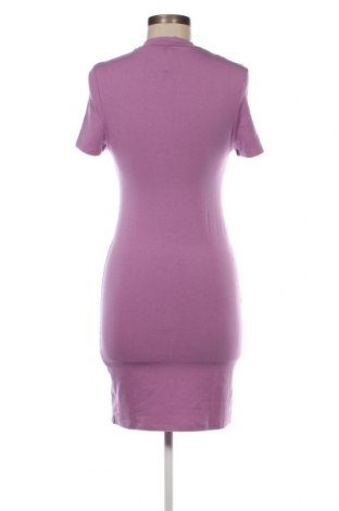 Kleid Cotton On, Größe M, Farbe Lila, Preis 7,11 €