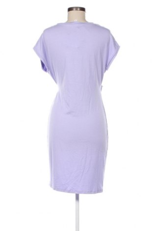 Φόρεμα Edited, Μέγεθος M, Χρώμα Βιολετί, Τιμή 22,27 €