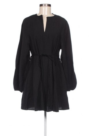 Φόρεμα Edited, Μέγεθος XS, Χρώμα Μαύρο, Τιμή 18,37 €