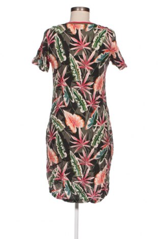 Kleid Geisha, Größe S, Farbe Mehrfarbig, Preis € 3,99