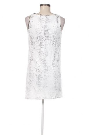 Kleid Gina Tricot, Größe M, Farbe Weiß, Preis 13,84 €