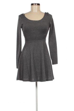 Kleid H&M Divided, Größe S, Farbe Grau, Preis 6,67 €